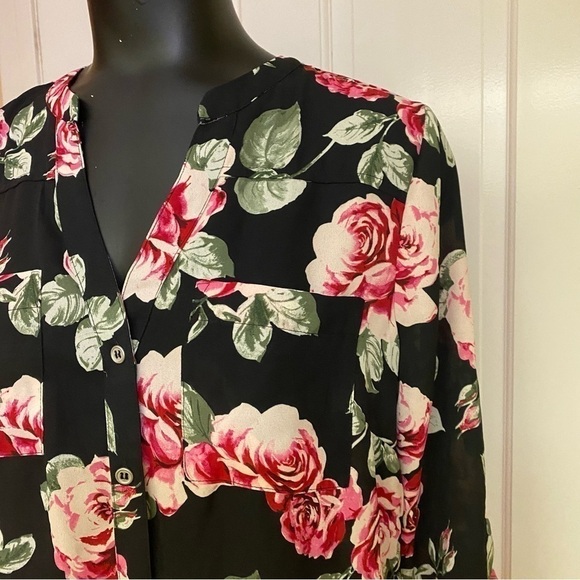 NEW NY&C Red Floral Print Black Tunic Top Blouse - Picture 3 of 7